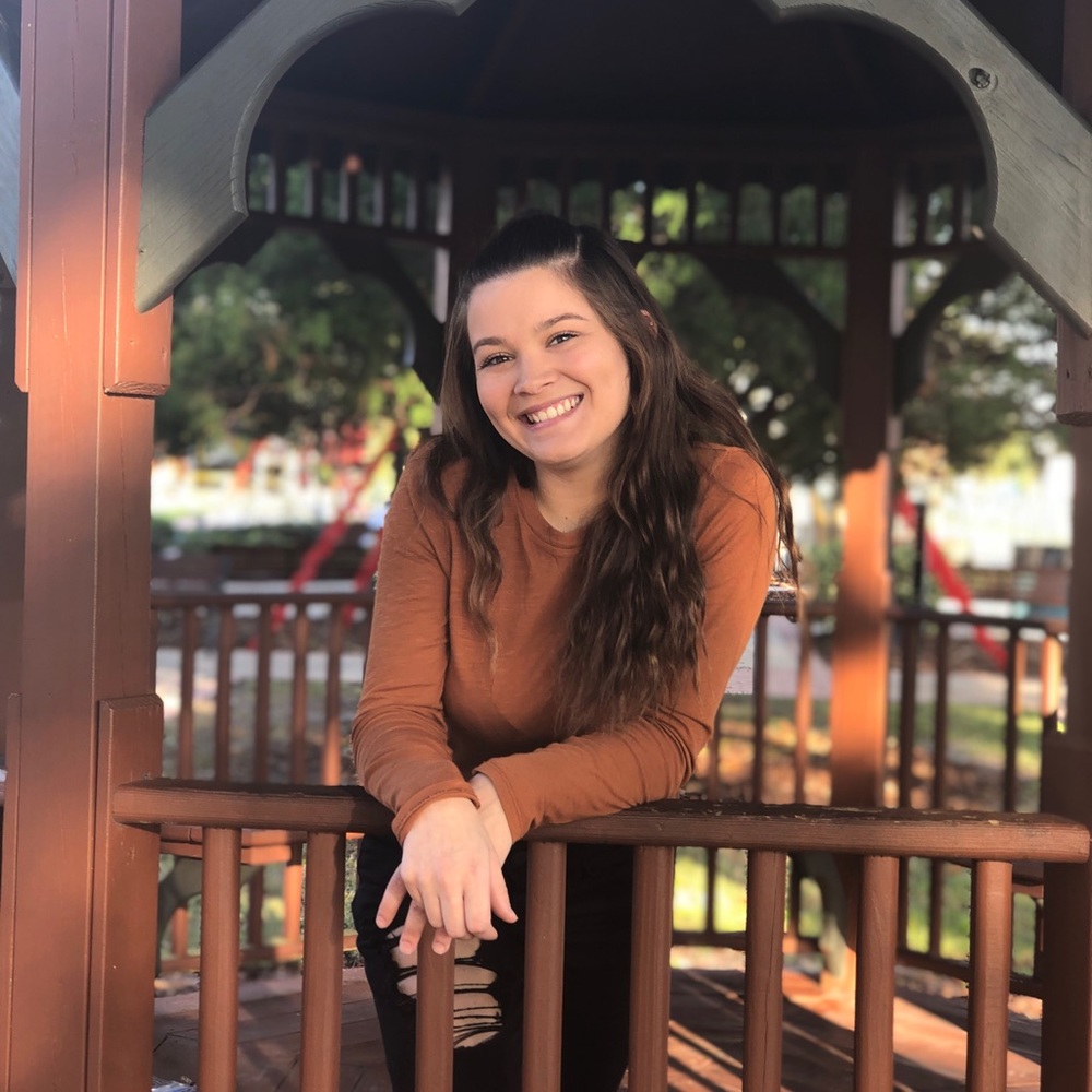Meet your Posher, Lexi